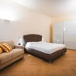 Domus Nova - Finestra Sui Tetti Torino