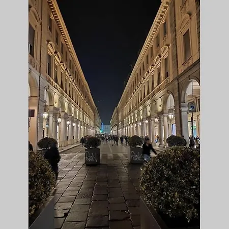 Finestra Sui Tetti Di *