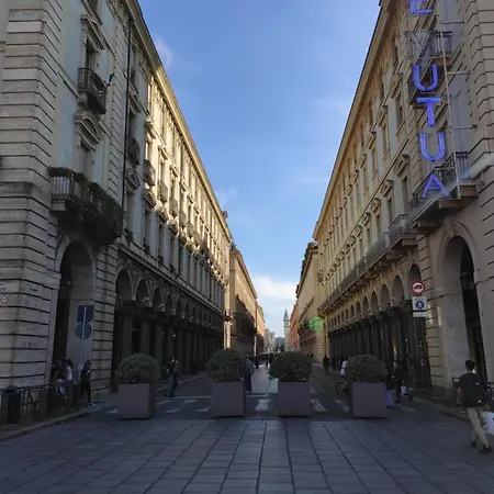 Finestra Sui Tetti Di Appartamento