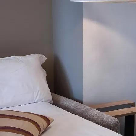 Appartamento Finestra Sui Tetti Di