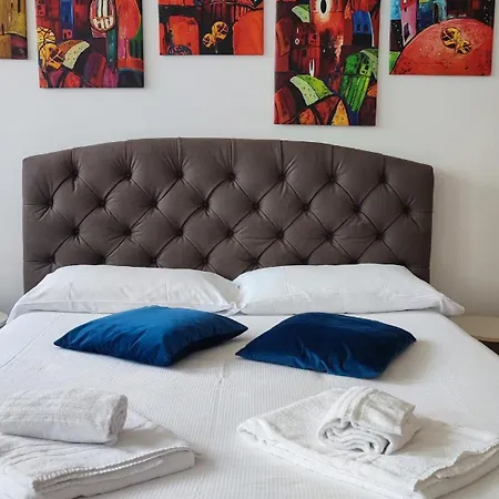 Finestra Sui Tetti Di Appartamento