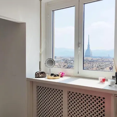 Finestra Sui Tetti Di *