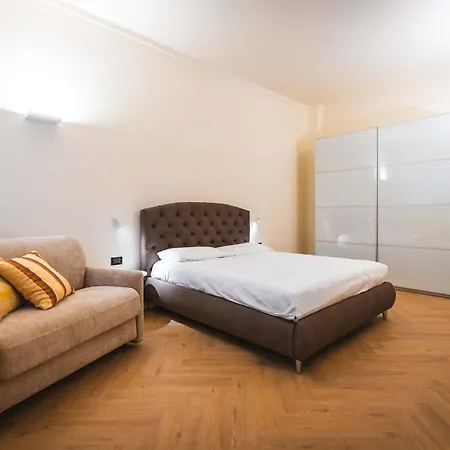 Finestra Sui Tetti Di Torino